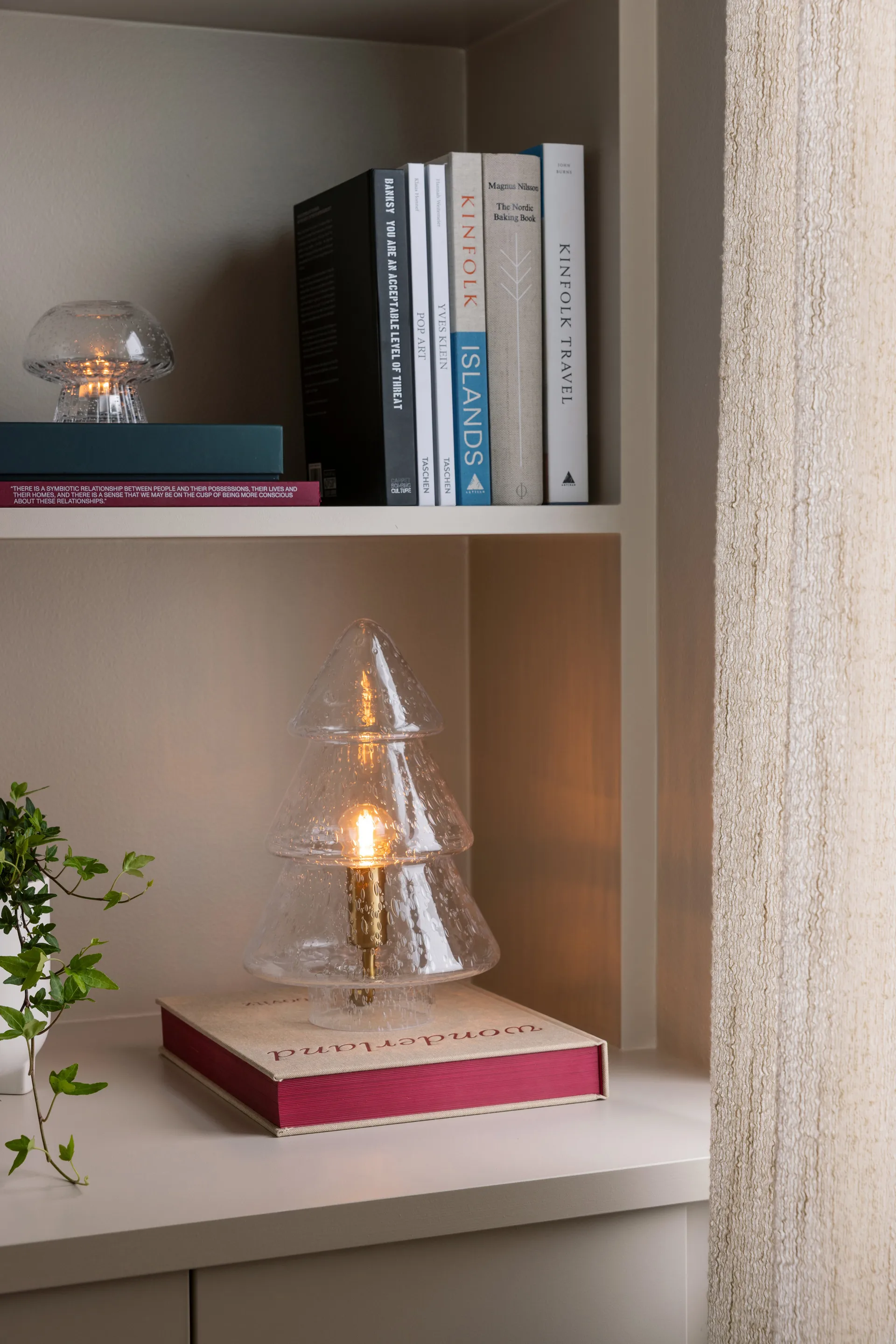 Gran 20 table lamp, Clear Globen Lighting