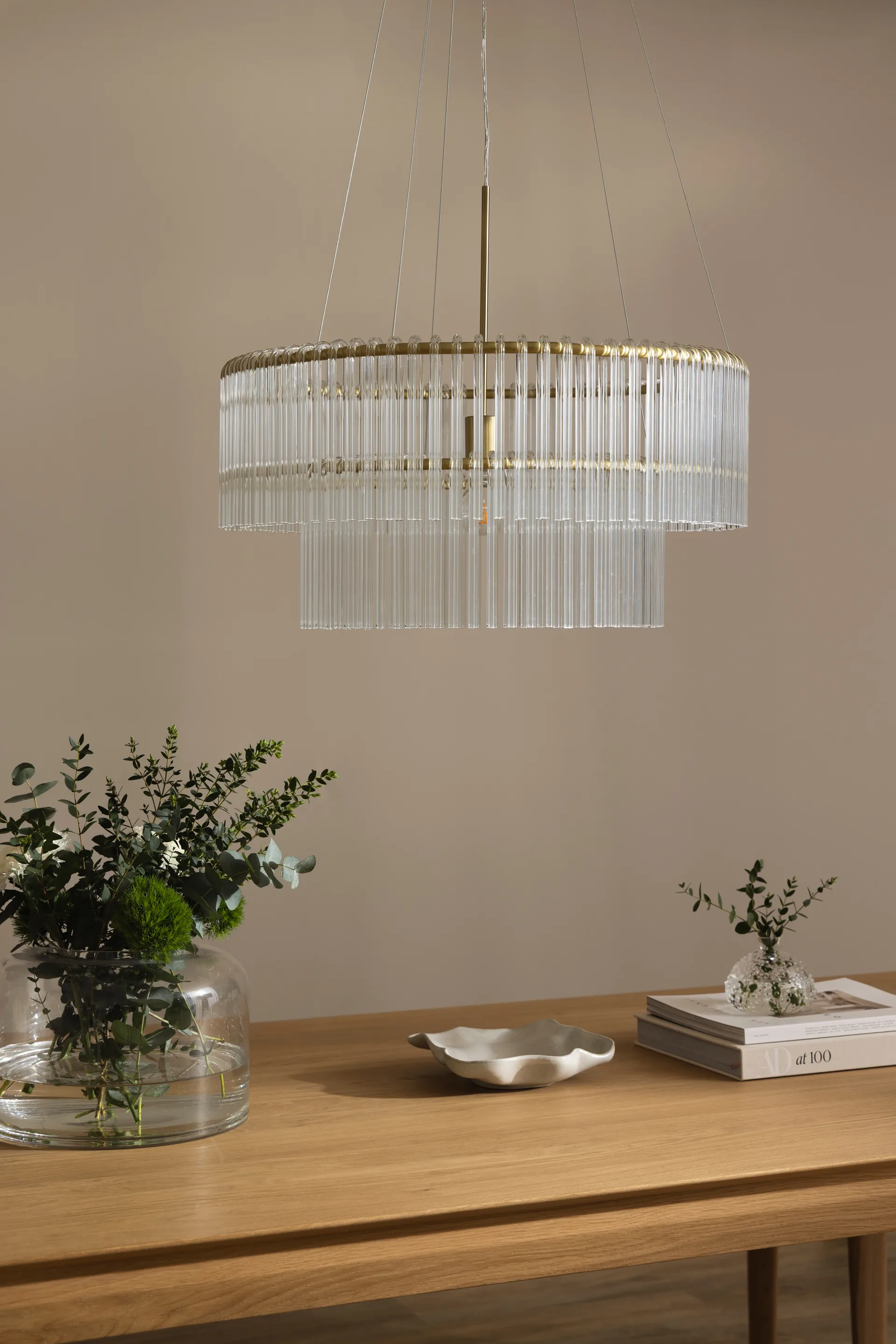 Hook 60 pendant, Clear-brushed brass Globen Lighting