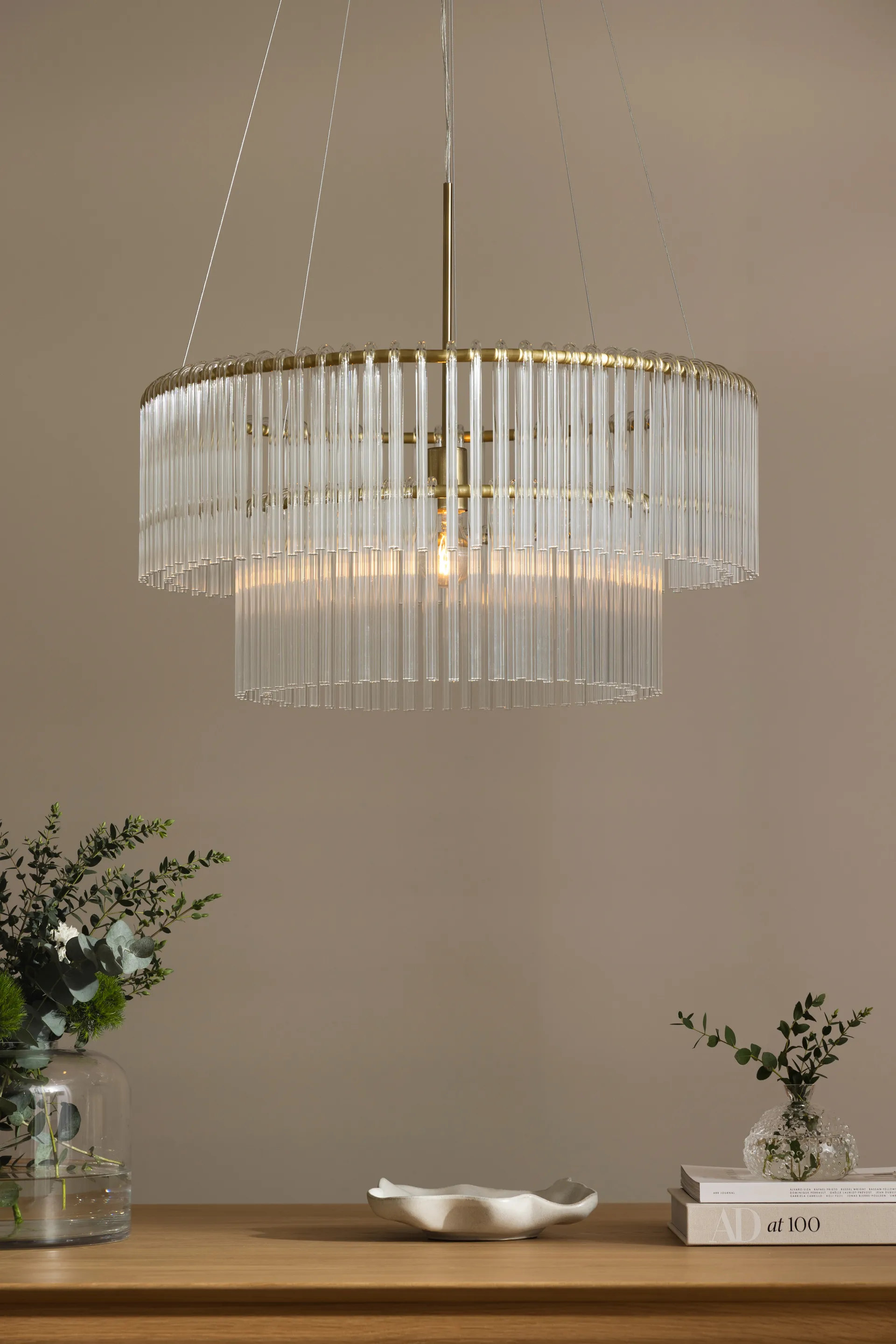 Hook 60 pendant, Clear-brushed brass Globen Lighting