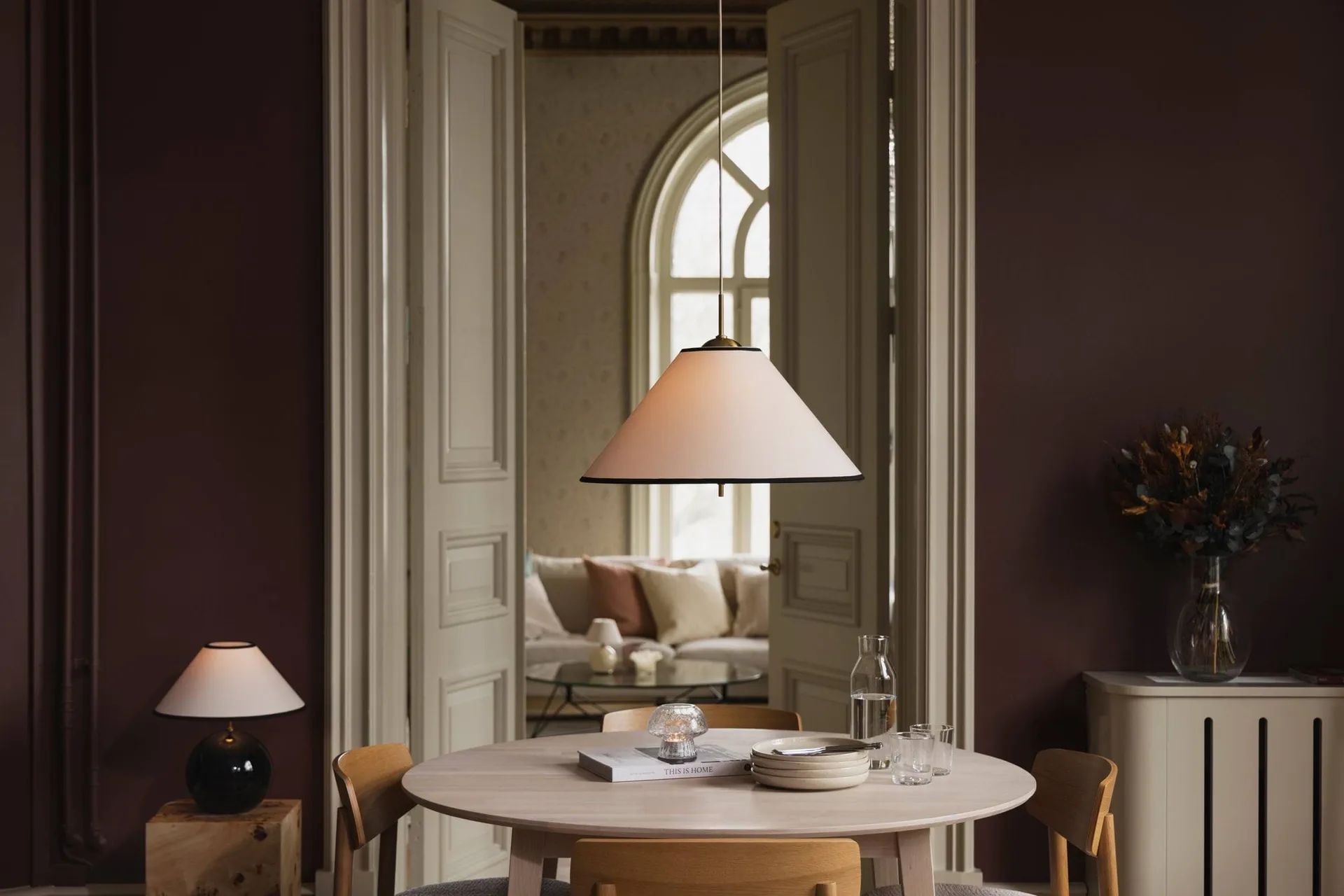 Iris pendant 50, Cream-black (white-gold-coloured) Globen Lighting