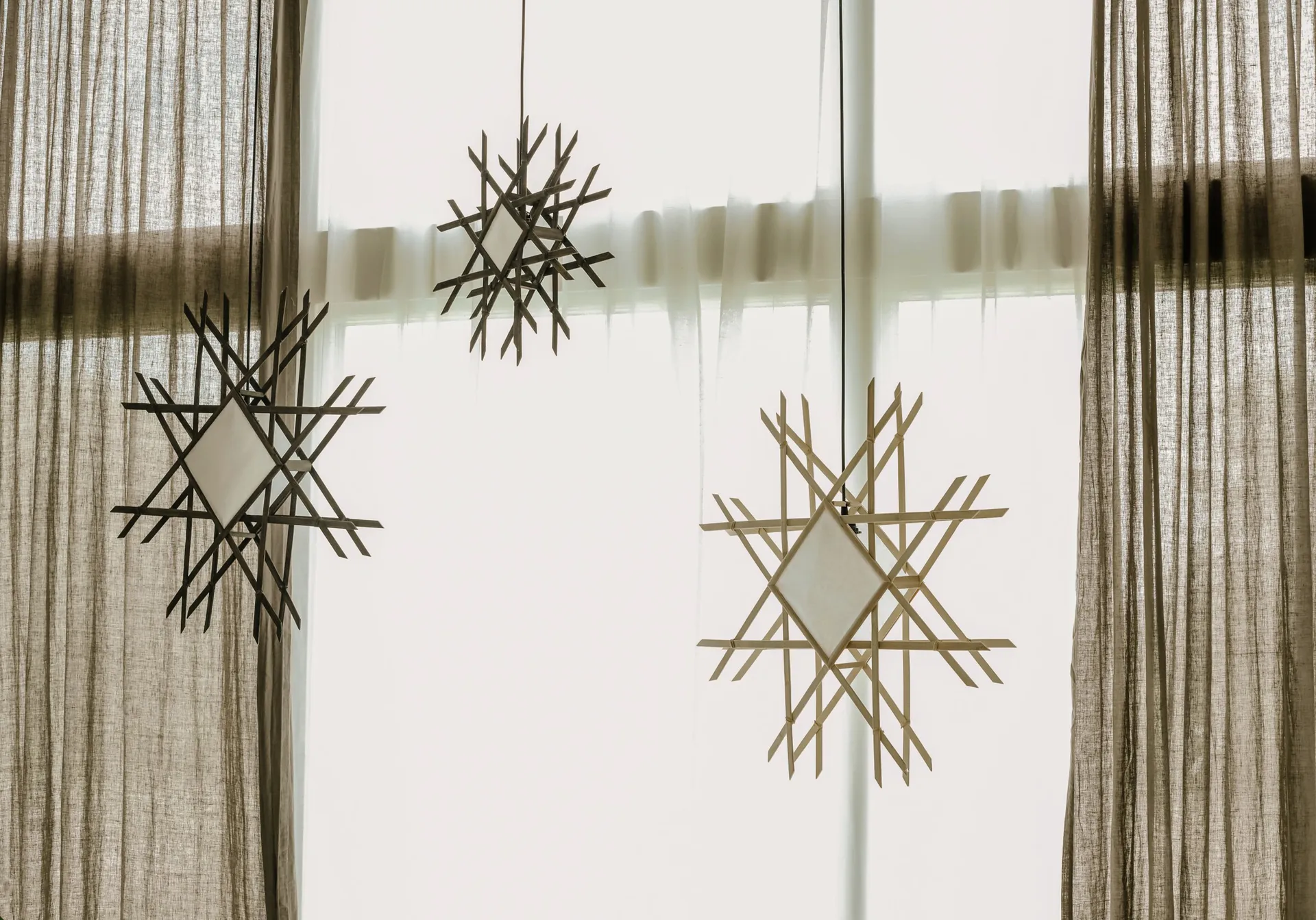 Lea 70 Christmas star, Natural Globen Lighting