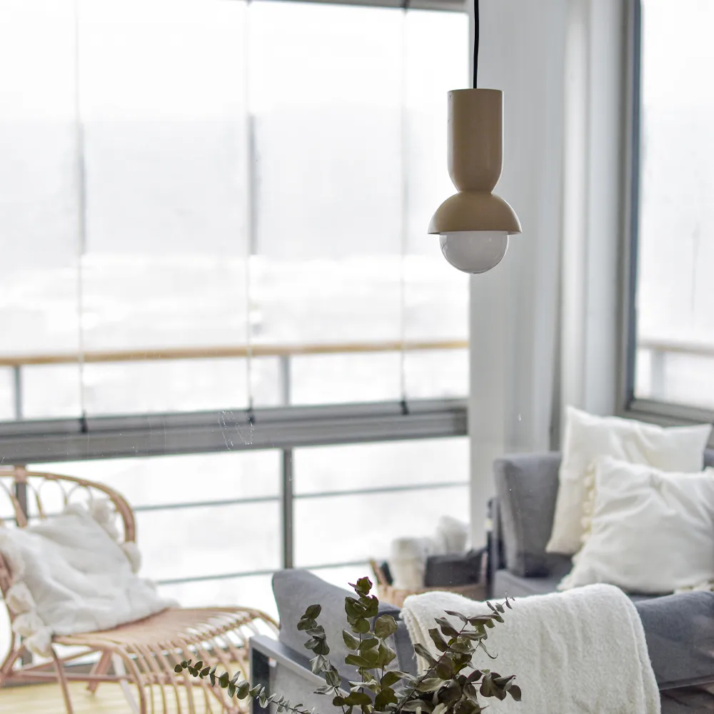 Nero Mini pendant lamp, Beige Globen Lighting