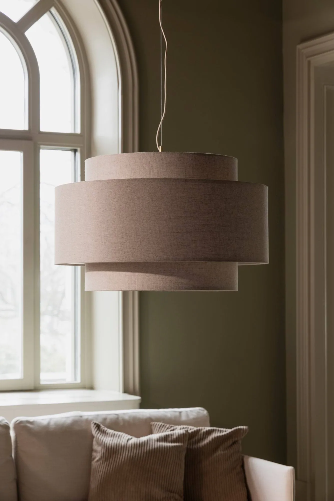 Noah pendant Ø70 cm, Beige Globen Lighting