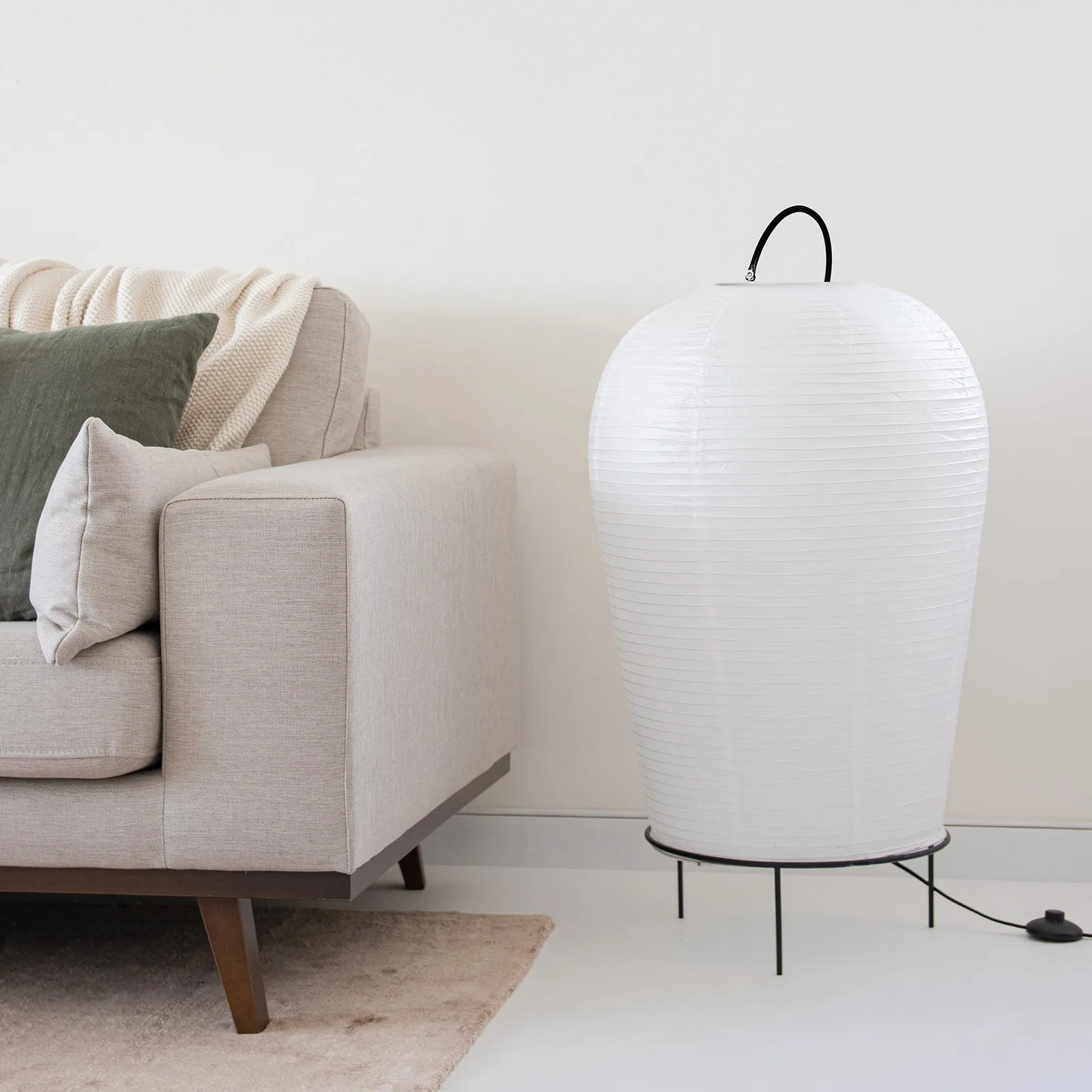 Osaka floor lamp, White Globen Lighting
