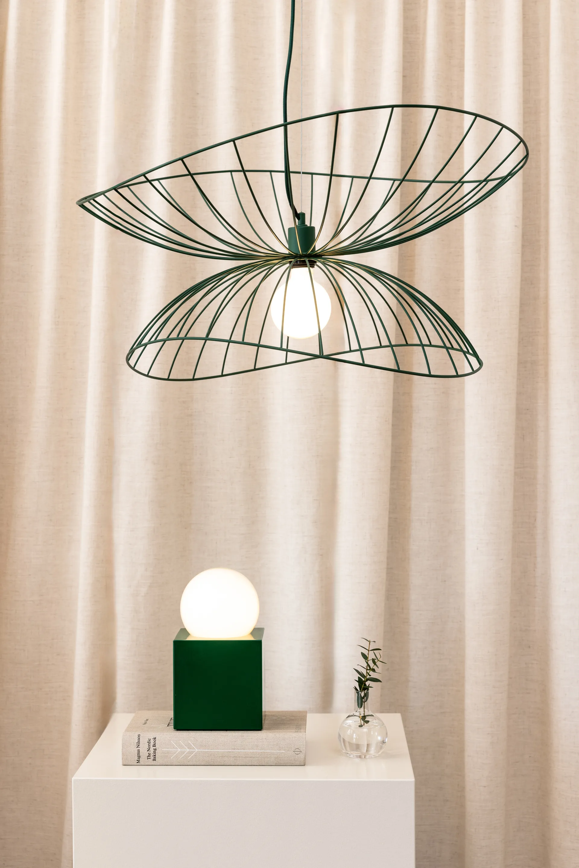 Ray ceiling lamp Ø70 cm, Green Globen Lighting