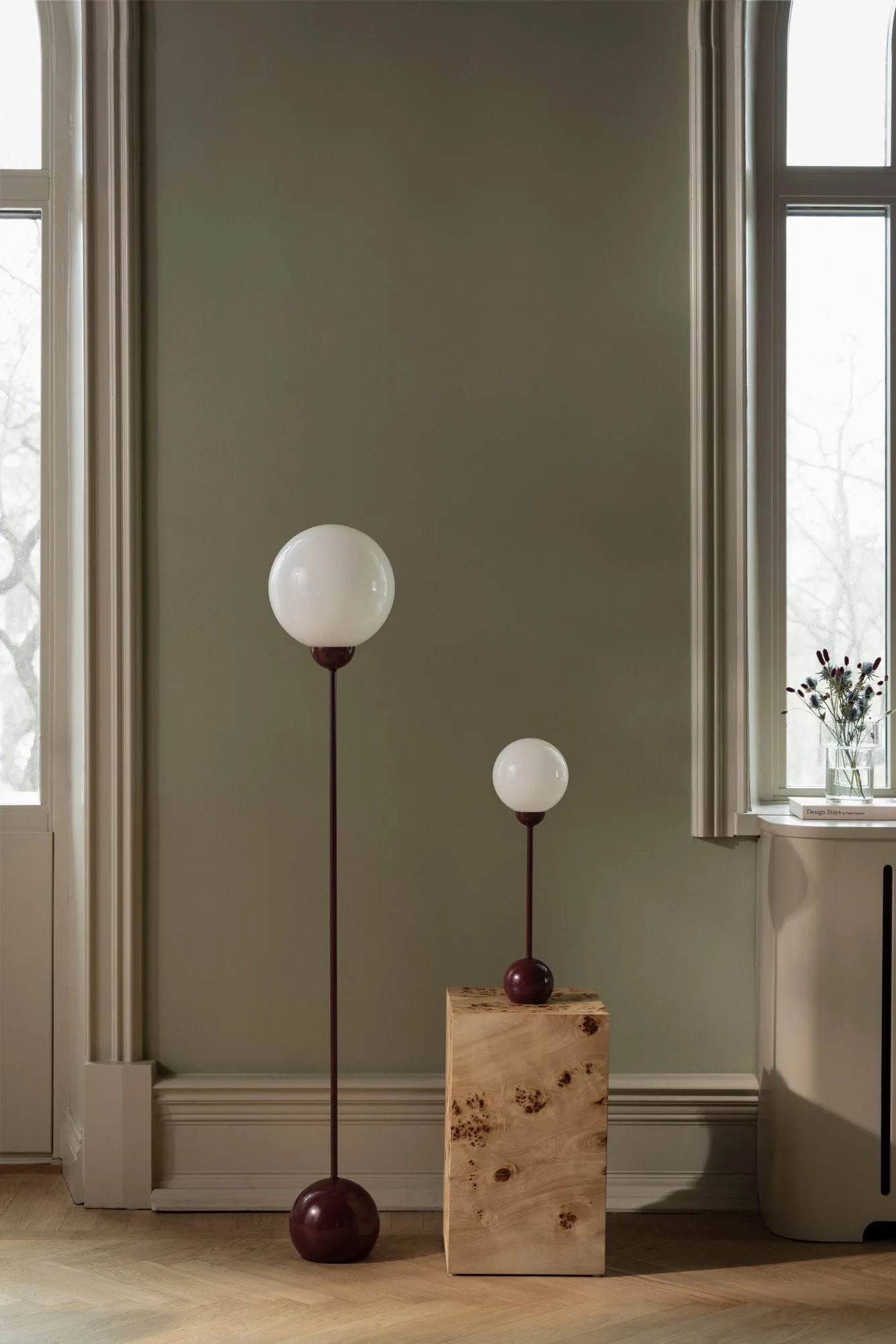 Ripley floor lamp, Burgundy Globen Lighting