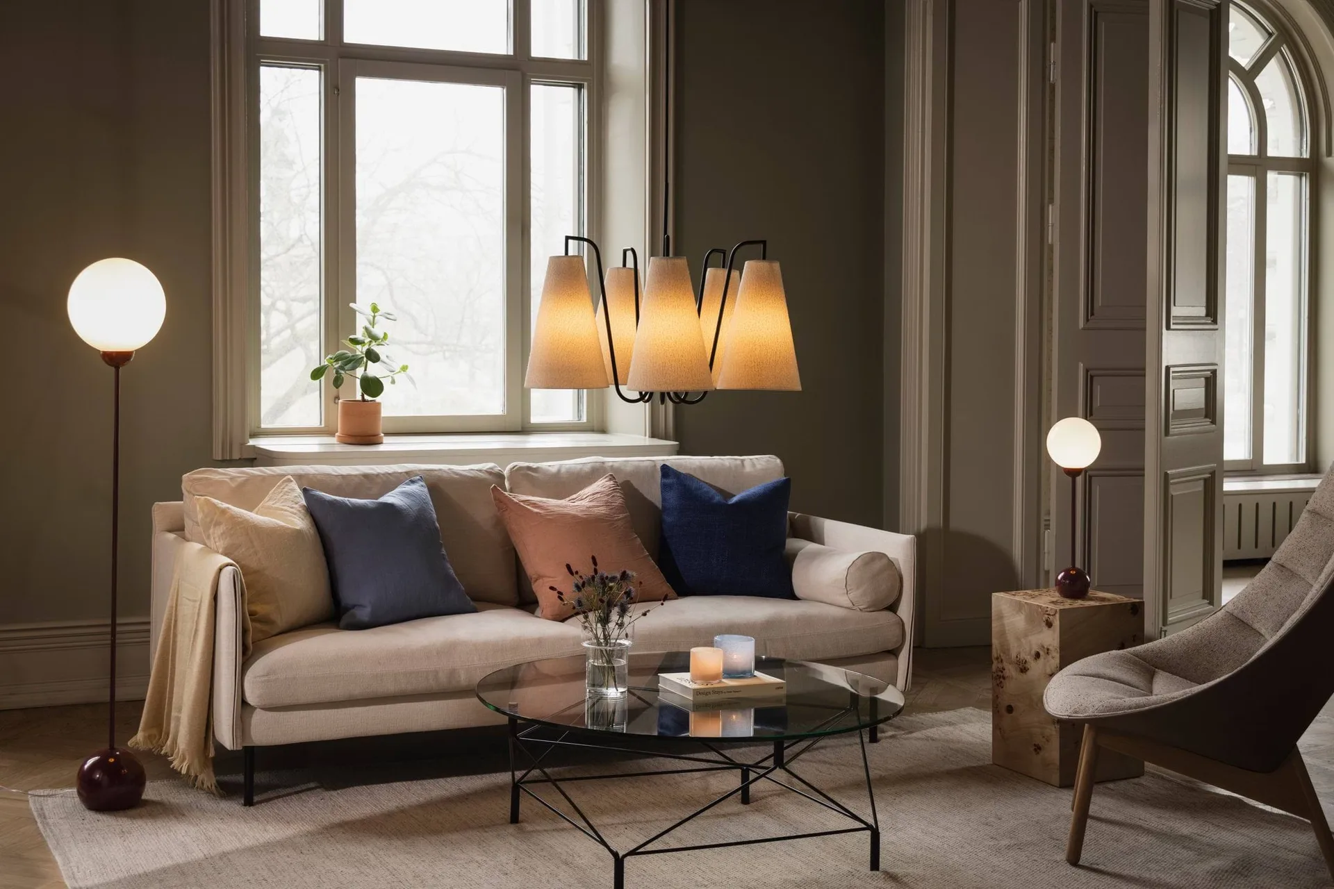 Ripley floor lamp, Burgundy Globen Lighting
