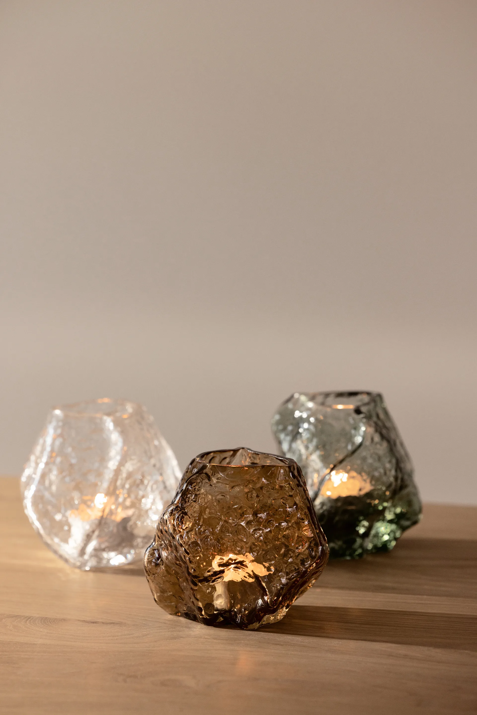 Valerie 12 tealight holders, Brown Globen Lighting