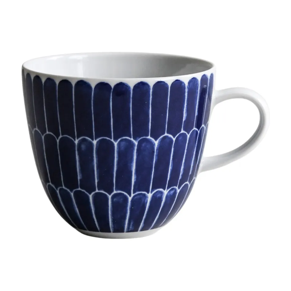 Götefors Porslin Selma mug feather blue 41cl | Scandinavian Design | Coffee cups | Blue