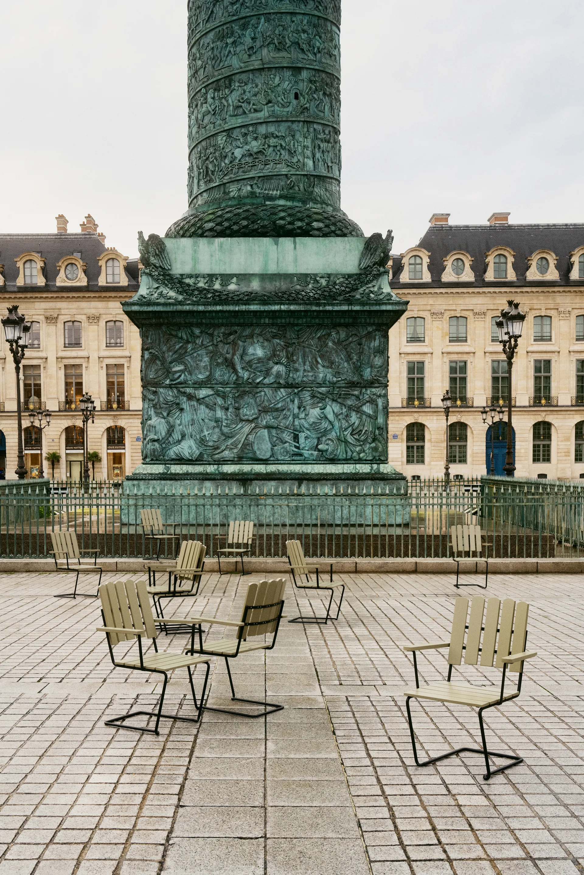 A2 armchair, Light green oak-black Grythyttan Stålmöbler