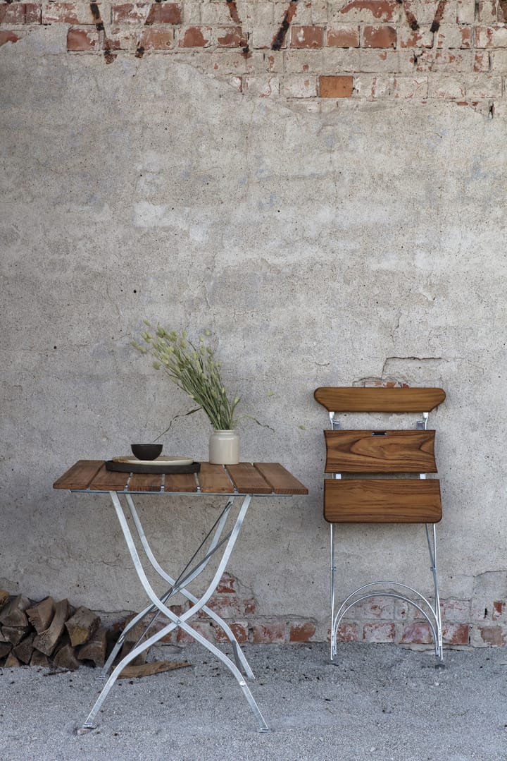 Bryggeri chair - Teak-hot-dip galvanized stand - Grythyttan Stålmöbler