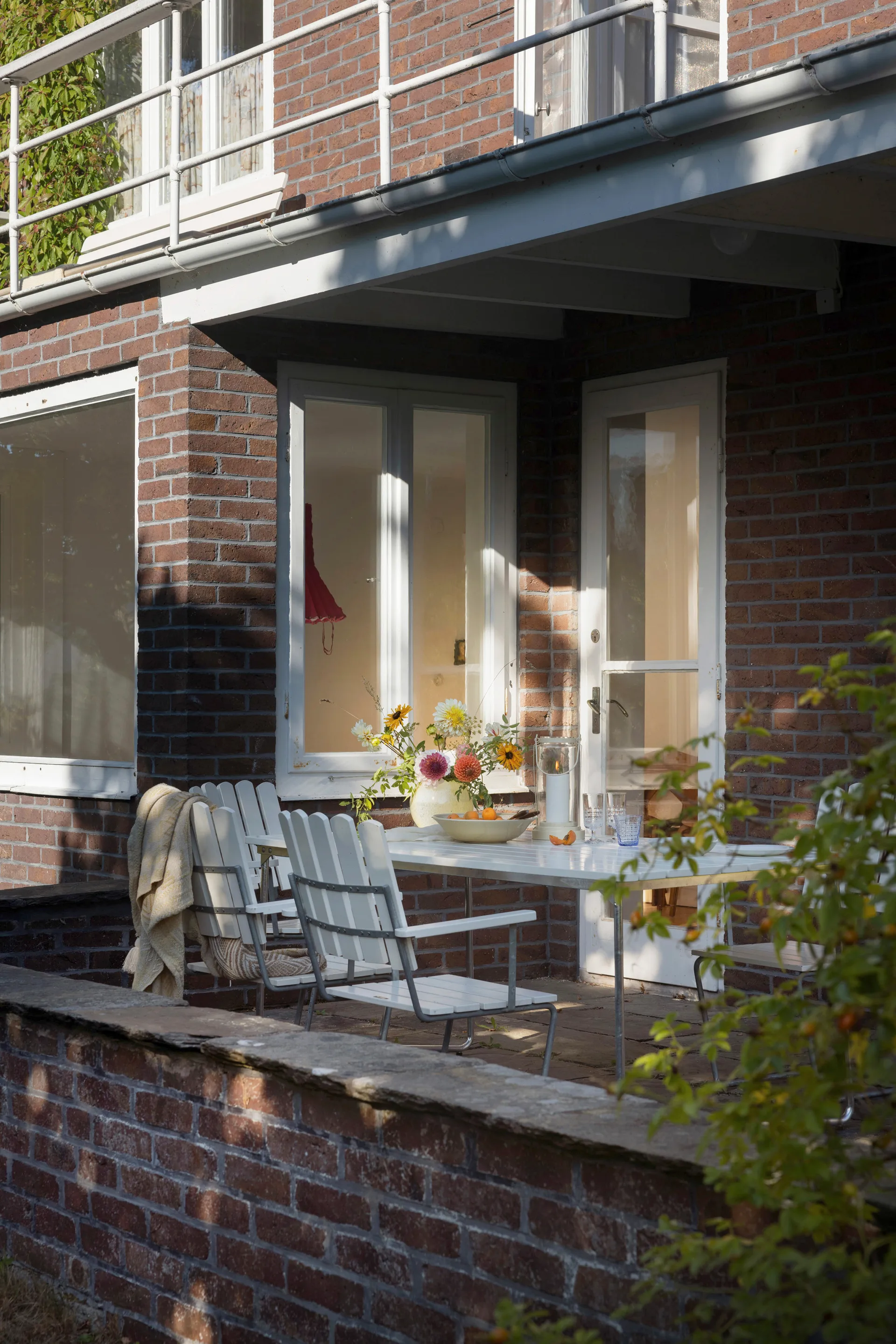 Grythyttan dining set white B31 170 cm + 6pcs A2 Grythyttan Stålmöbler