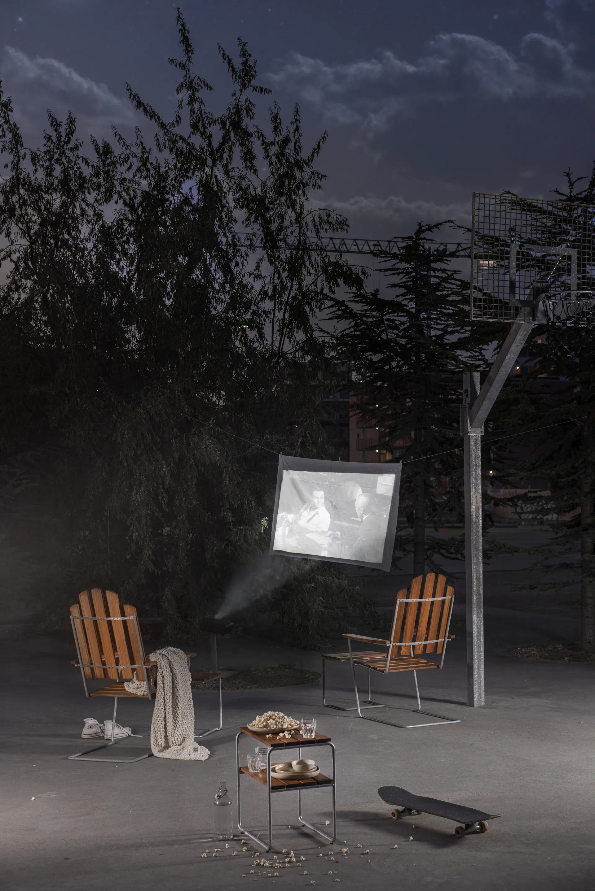 Grythyttan side table, Teak-hot-dip galvanized stand Grythyttan Stålmöbler