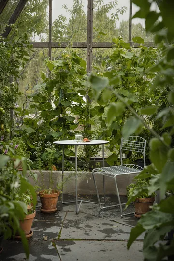 High Tech table - White-hot-dip galvanized stand, Ø60 cm - Grythyttan Stålmöbler