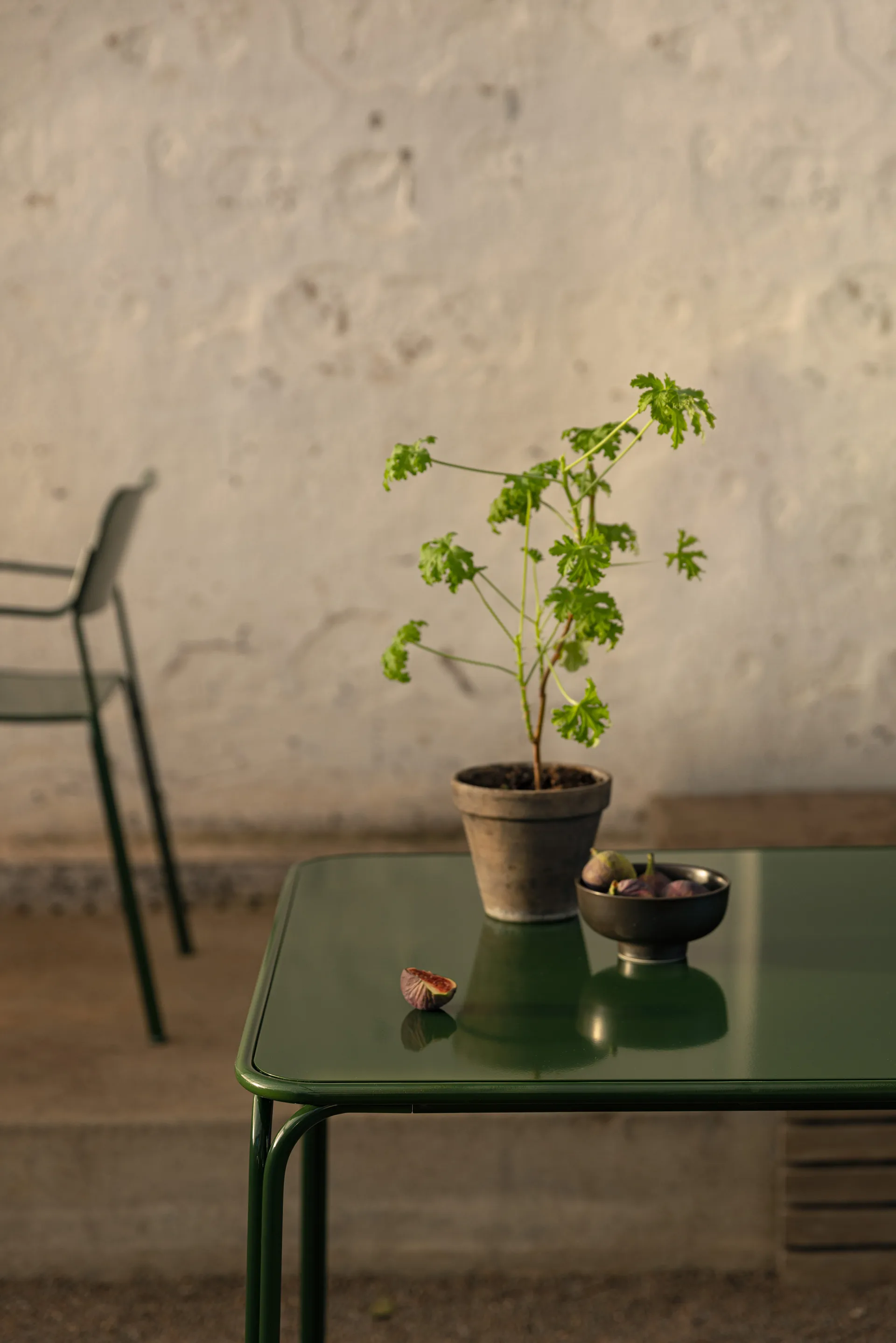 Libelle table, Green Grythyttan Stålmöbler