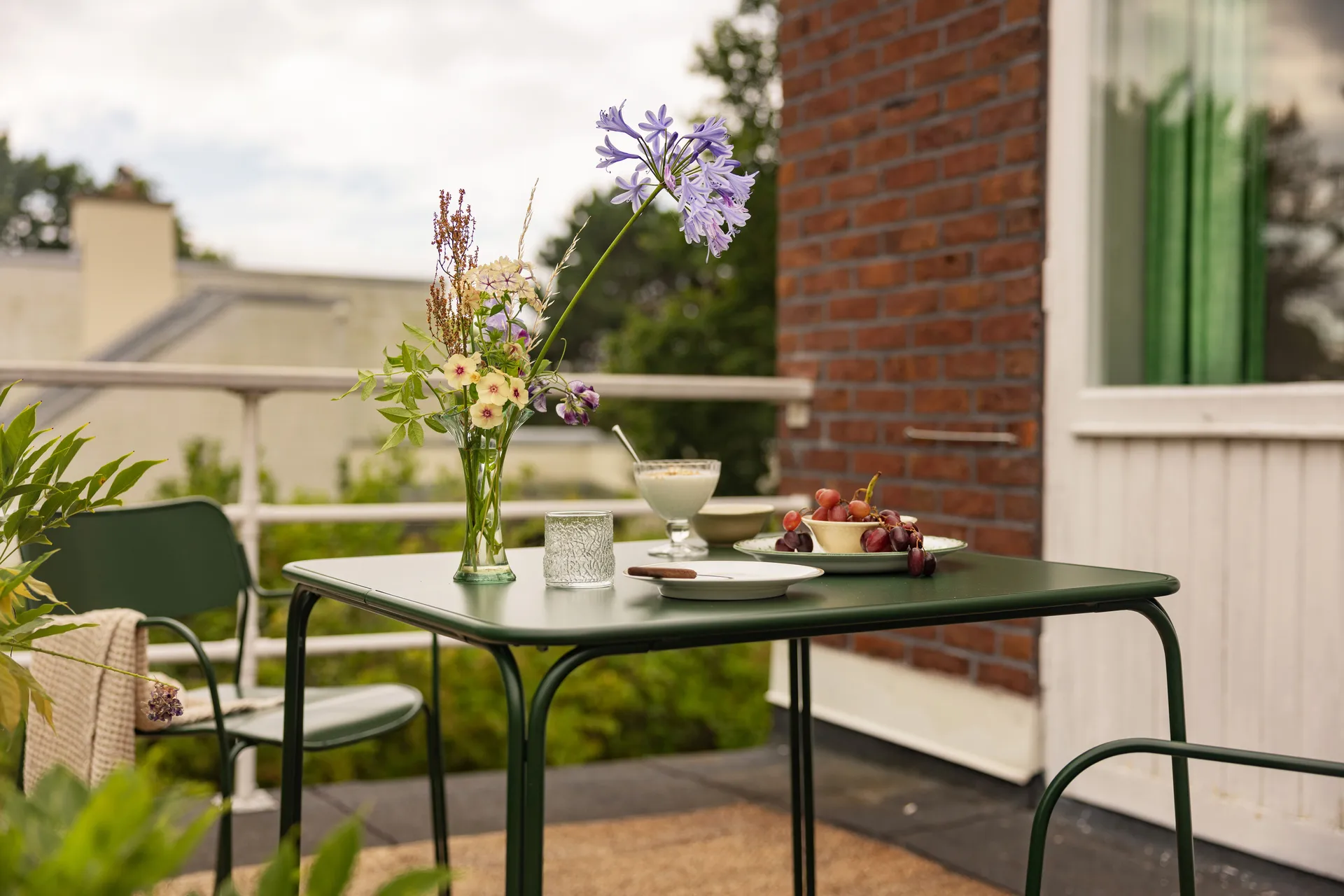 Libelle table, Green Grythyttan Stålmöbler
