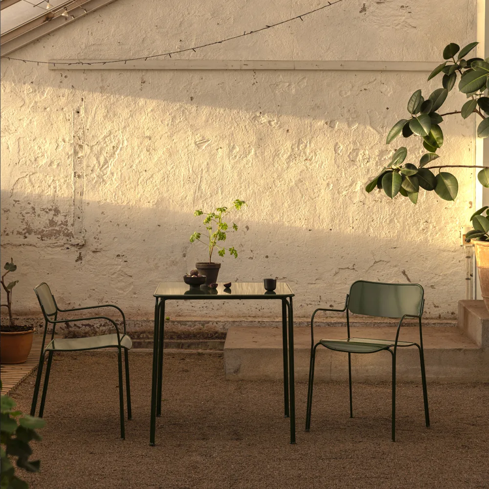 Libelle table, Green Grythyttan Stålmöbler