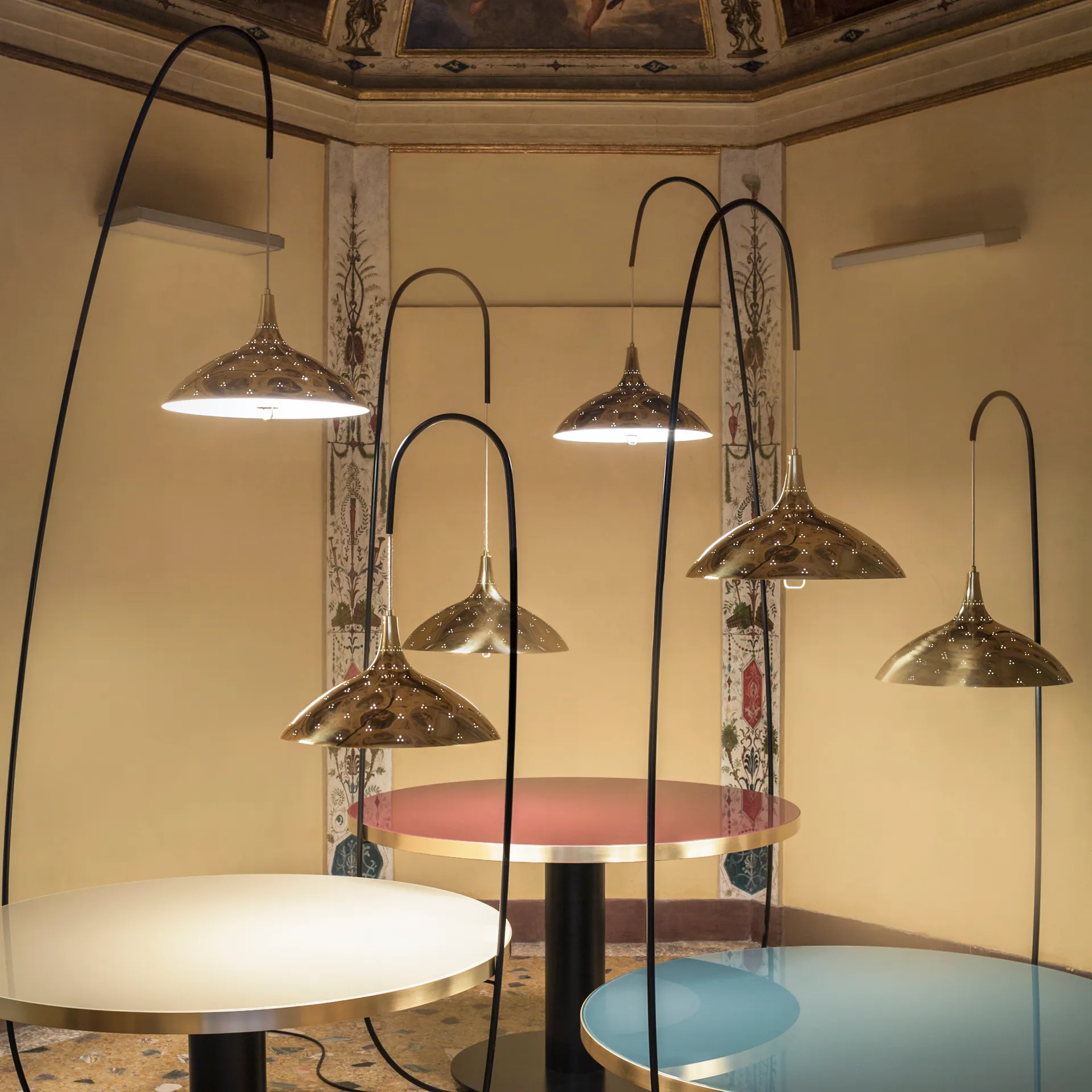 1965 pendant lamp, Brass GUBI