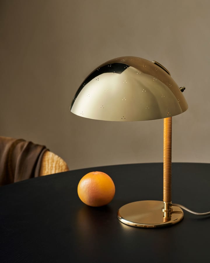 9209 table lamp - Brass-rattan - GUBI