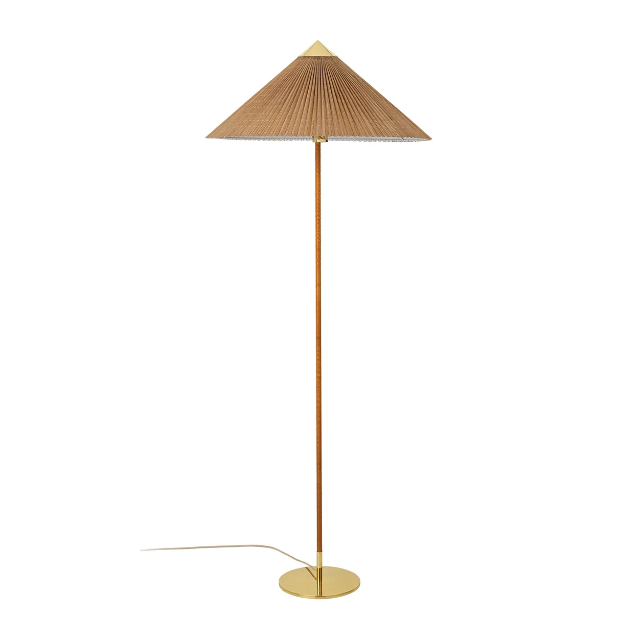 GUBI 9602 floor lamp Bambu-brass | Scandinavian Design | Floor lamps | Beige