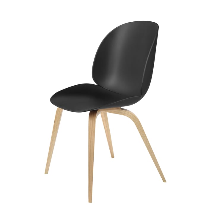 Beetle chair plastic with oak legs - Black - GUBI