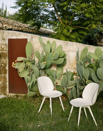 Beetle Dining Outdoor chair - Alabaster white - GUBI