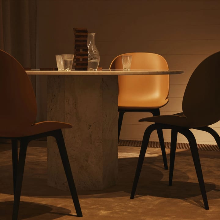 Beetle Plastic chair, New beige GUBI