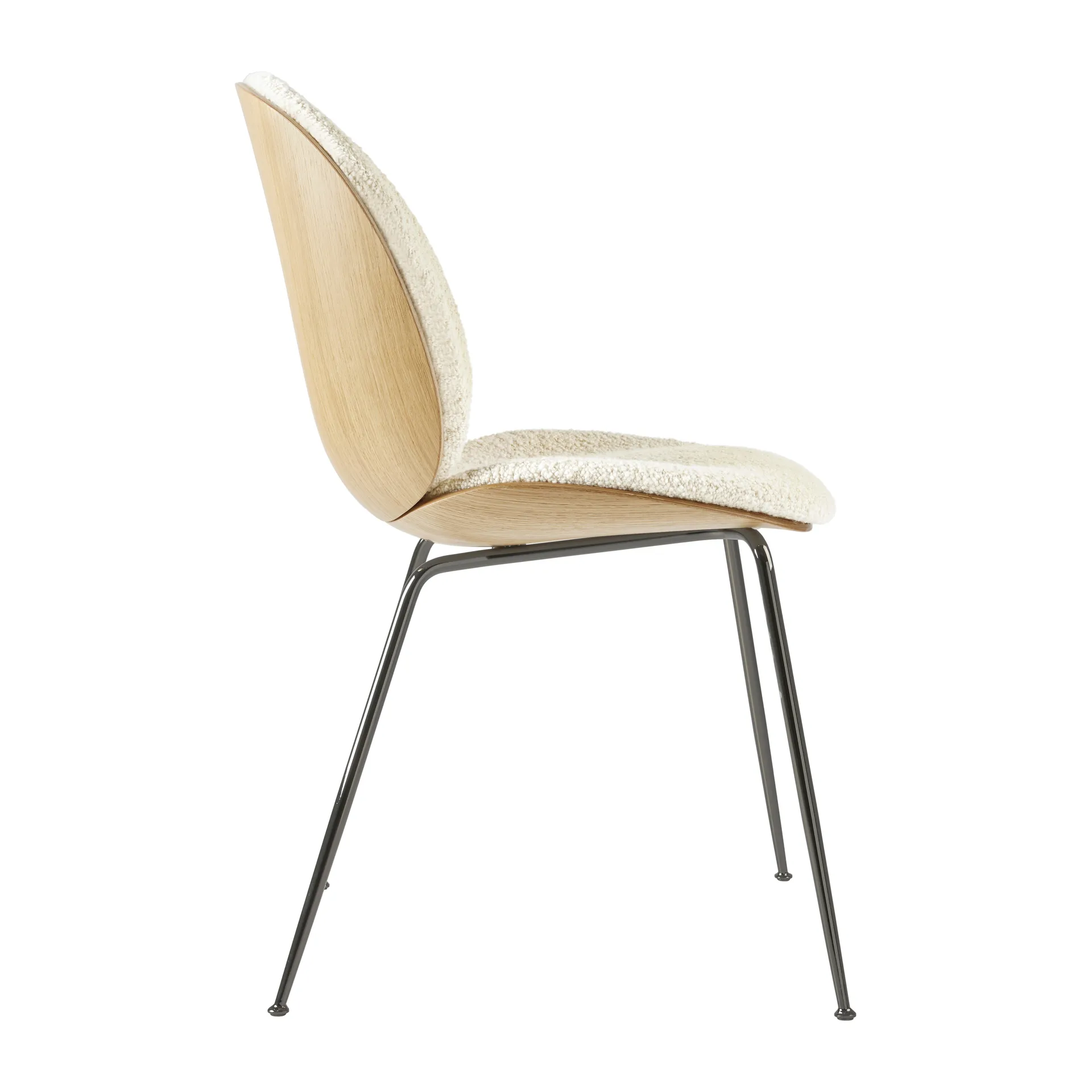 Beetle upholstered chair oak, Black-chrome-karakorum 001 GUBI