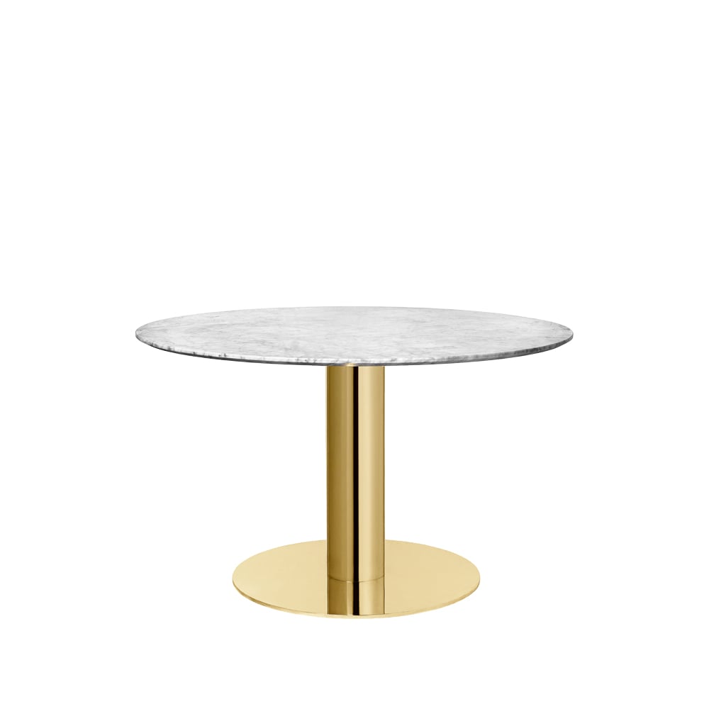 Gubi 2.0 dining table Marble white. o110. brass stand