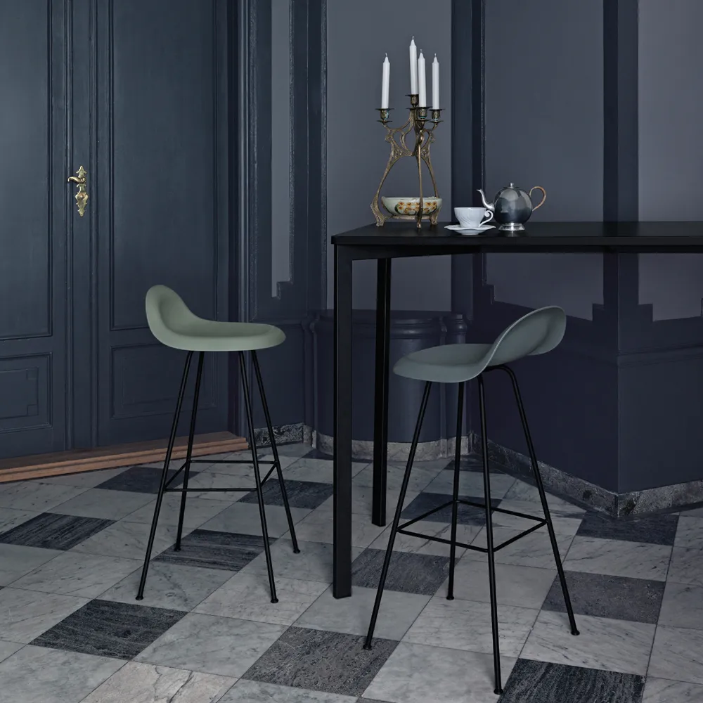 Gubi 3D barstool high, Oak matte lacquered, chromed steel sled base GUBI