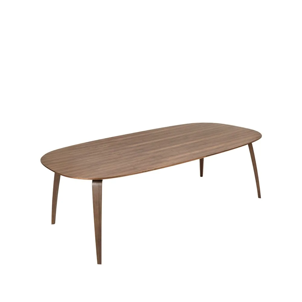 Gubi Elliptical dining table American walnut | Scandinavian Design | Dining tables | Brown