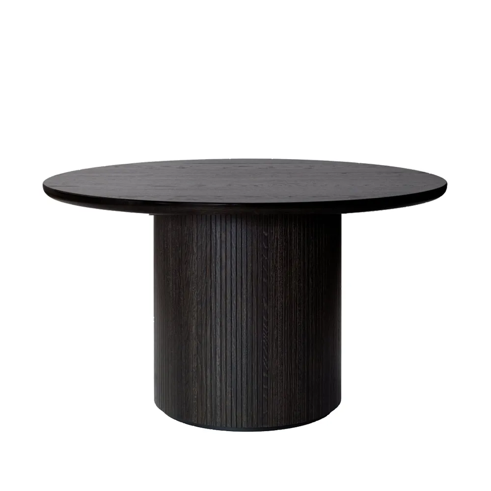 GUBI Moon dining table round Oak brown/black stained. o150 cm
