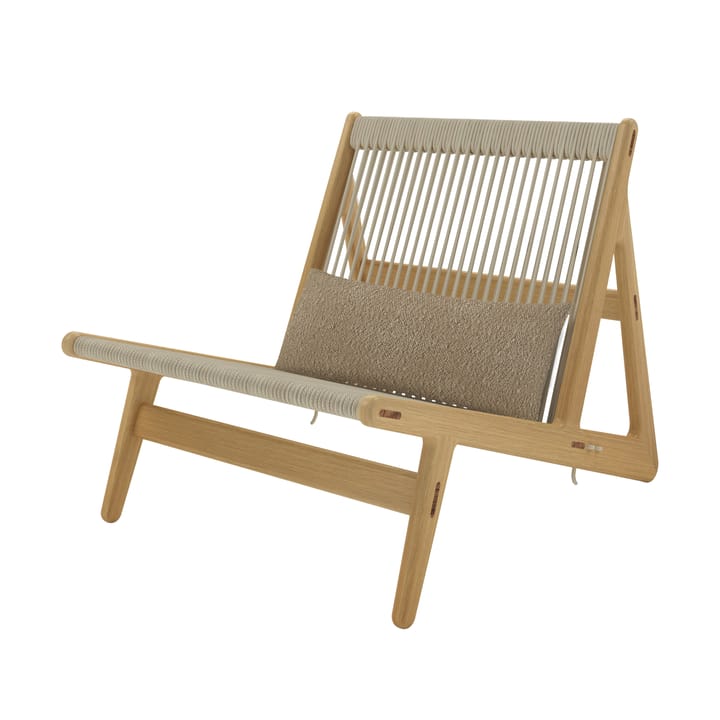 MR01 Initial Chair chair - Oiled oak - Gubi