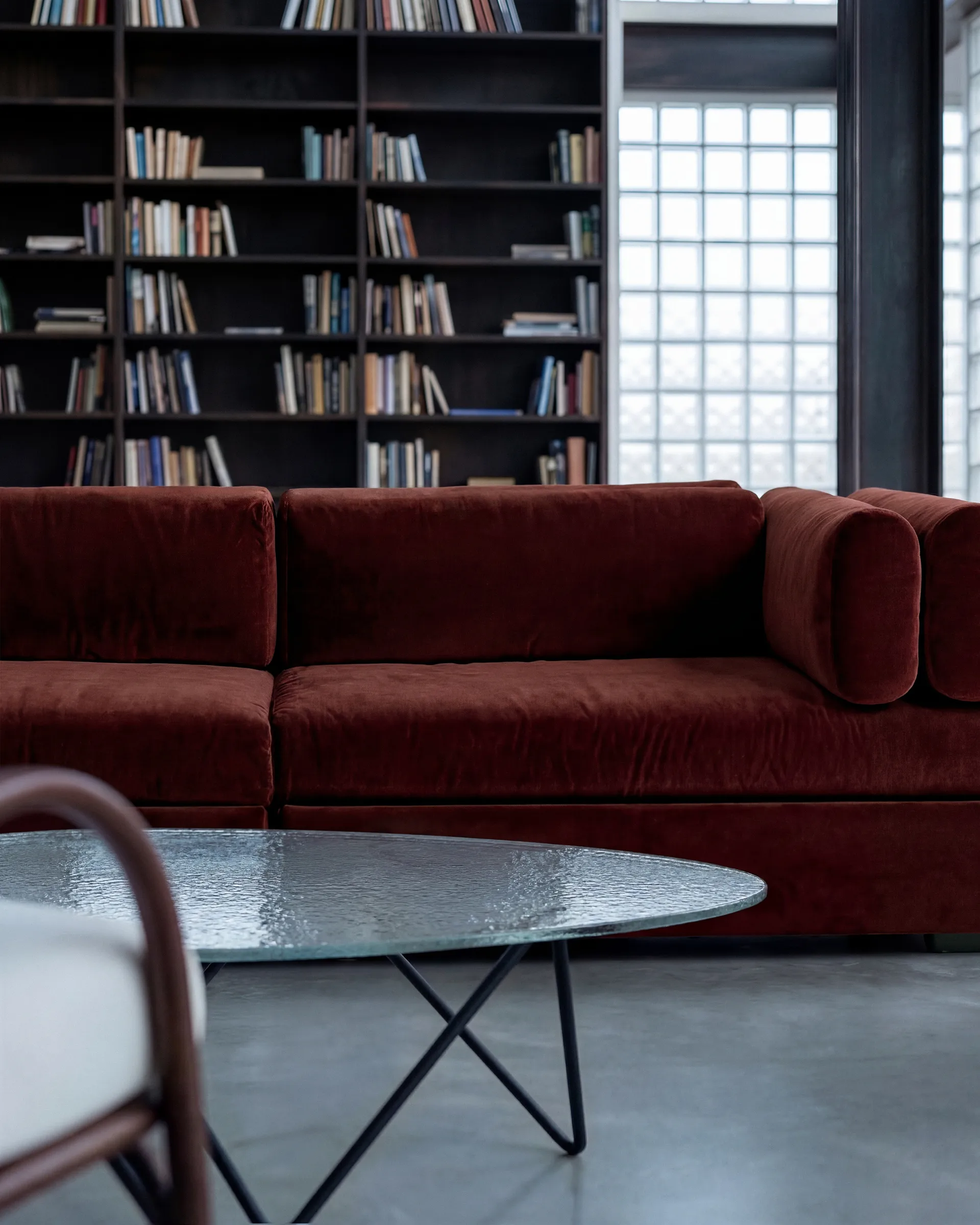 Pedrera sofa table, Black semi-matte–structured glass transparent GUBI