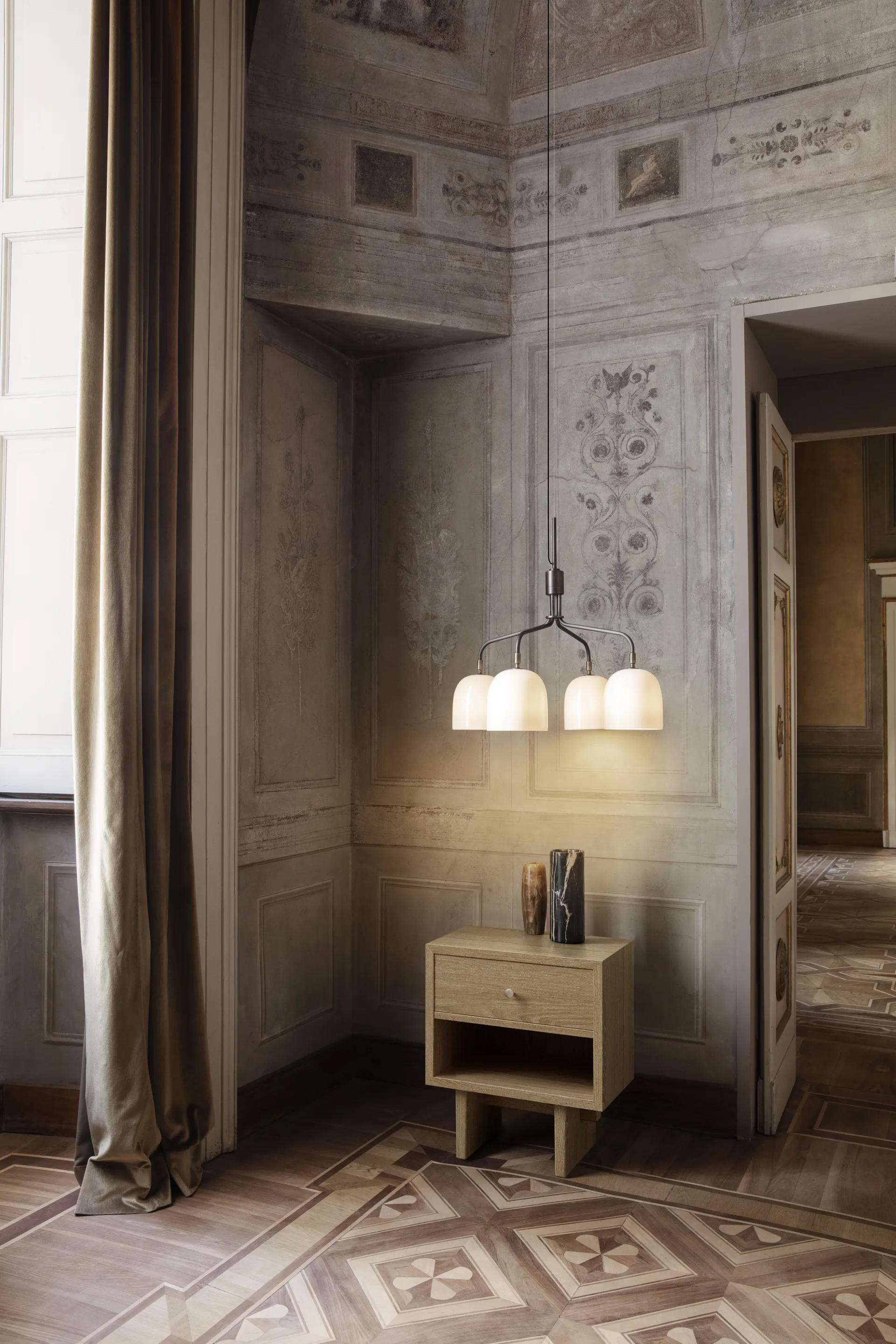 Private side table 40x50 cm, Light stained oak GUBI