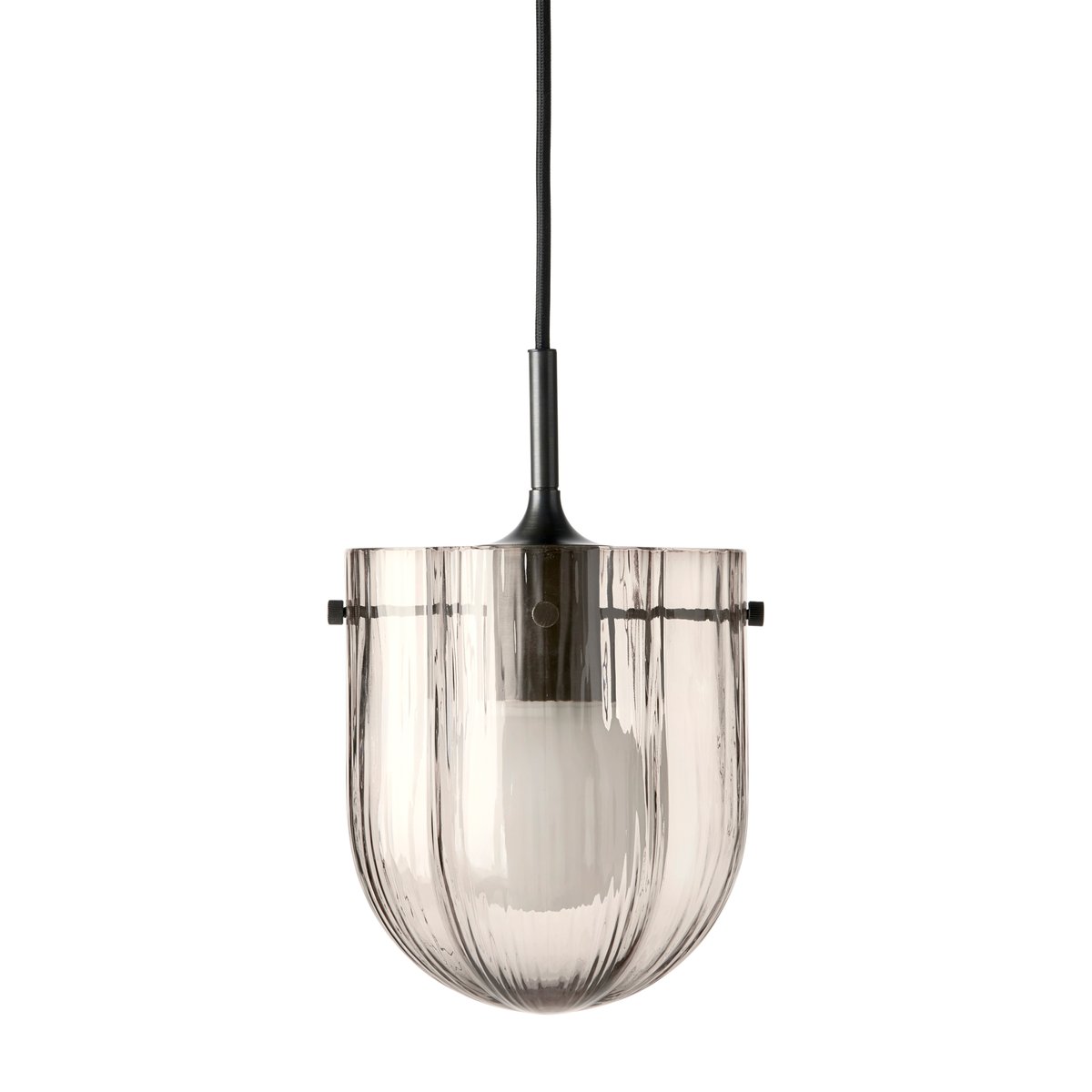 GUBI Seine pendant lamp Ø17.2 cm Brass-smoke | Scandinavian Design | Pendant lamps | Gold-coloured