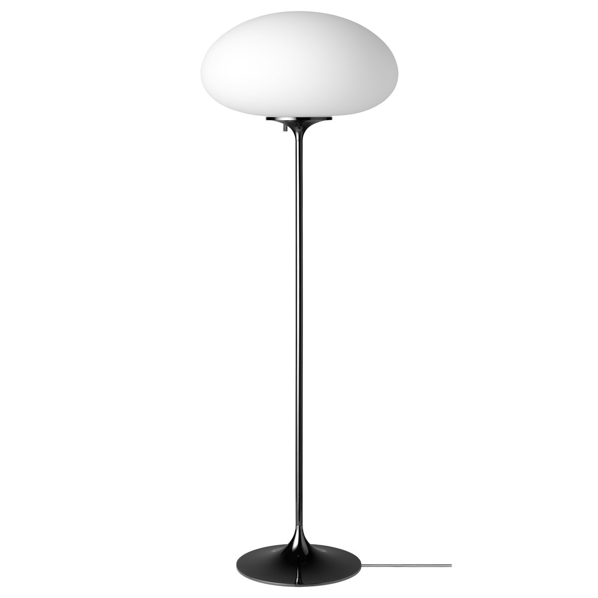 GUBI Stemlite floor lamp 110 cm Black chrome | Scandinavian Design | Floor lamps | Black