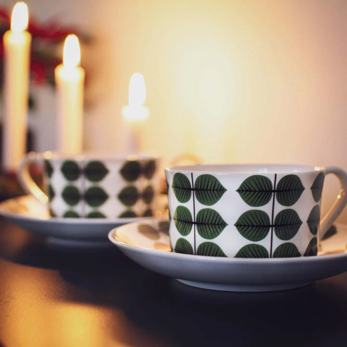 Berså teacup with saucer 35 cl, Green Gustafsbergs Porslinsfabrik