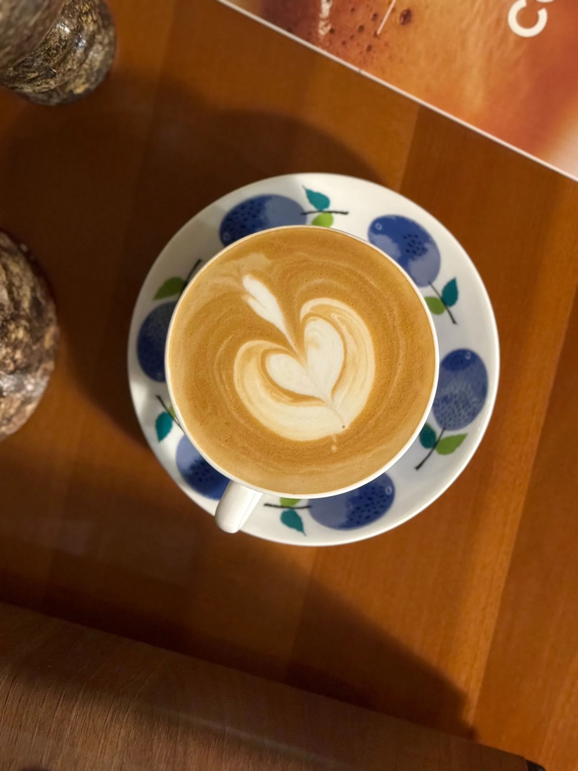 Prunus teacup with saucer Ø15,3 cm, 25 cl Gustavsbergs Porslinsfabrik