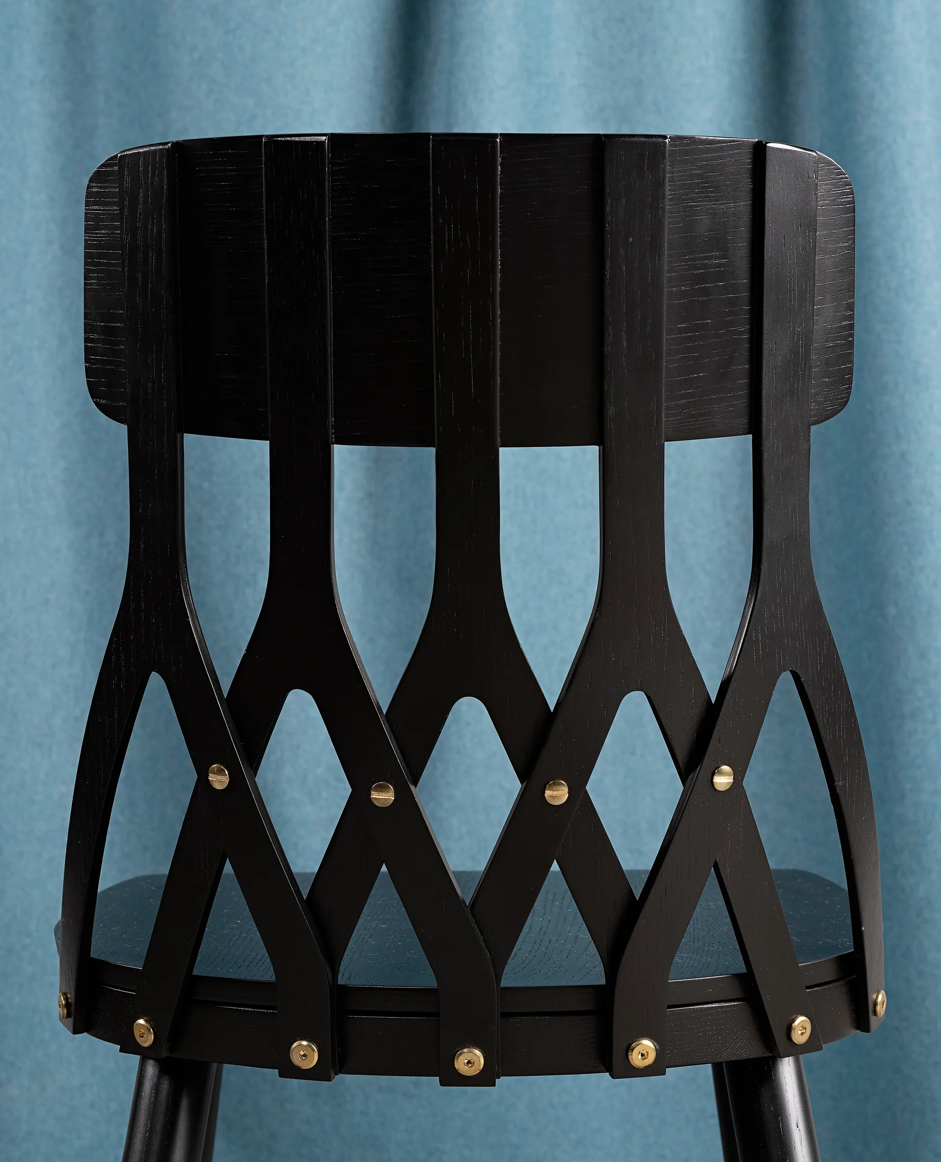 Y5 chair, Stained black ash Hans K