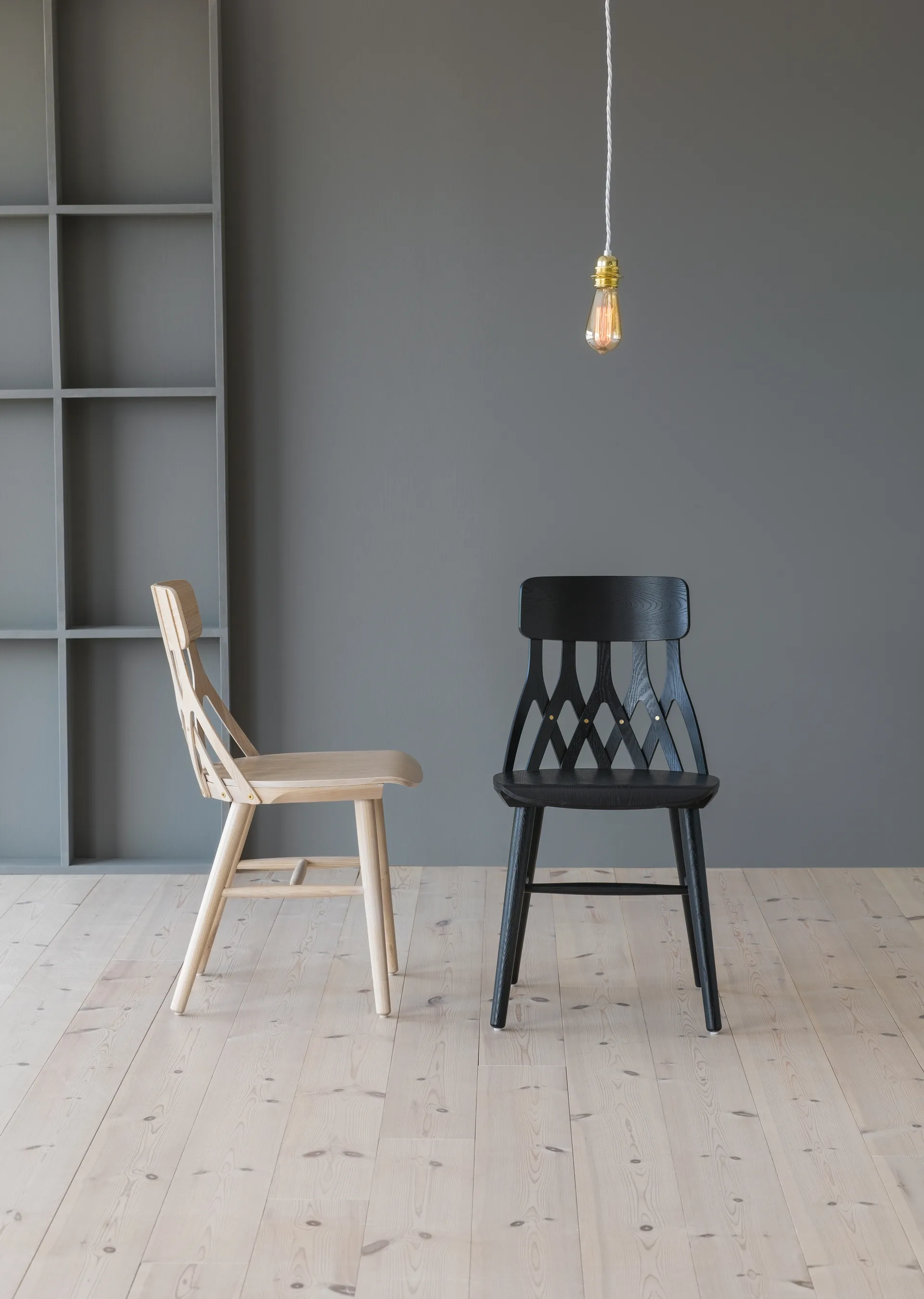Y5 chair, Stained black ash Hans K