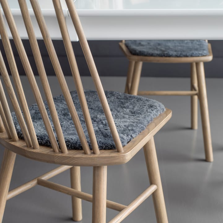ZigZag pad chair - Sheep skin - Graphite - Hans K