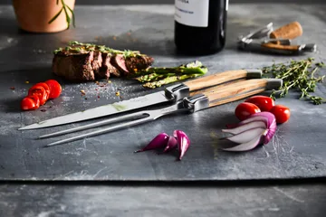 Laguiole By Hâws 2-piece carving set - Olive - Hâws