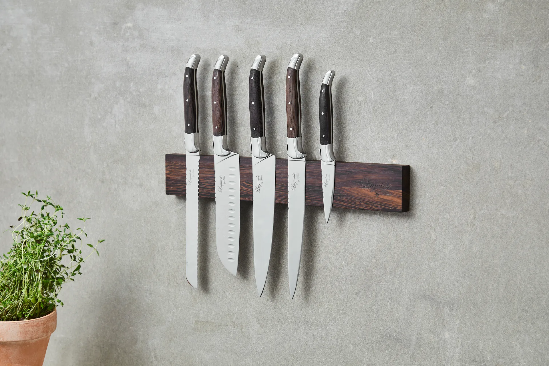 Laguiole by Hâws knife set with magnetic strip 6-piece, Wenge Hâws
