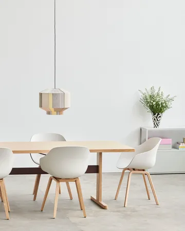 About a Chair 22 2.0 chair - White-lacquered oak frame - HAY