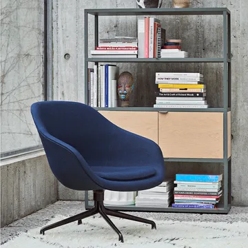 About a Lounge AAL81 armchair - Sierra si1001 black-aluminium - HAY