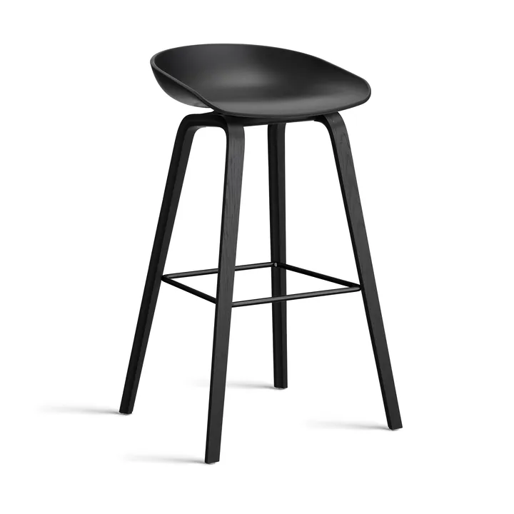 About a Stool AAL32 High 2.0 bar stool black oak base - Black-black steel footrest - HAY