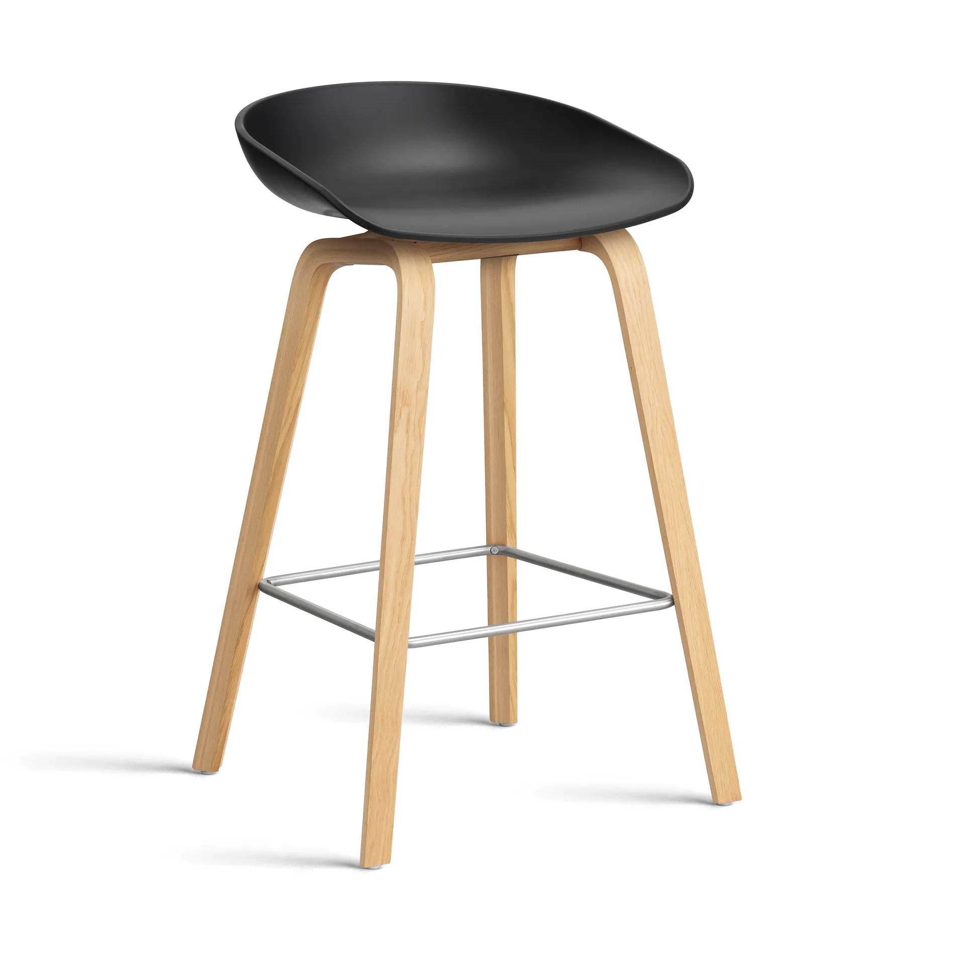 About a Stool AAL32 Low 2.0 bar stool lacquered oak base, Black-stainless steel footrest HAY