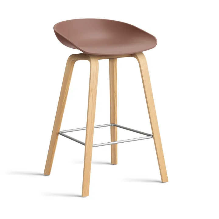 About a Stool AAL32 Low 2.0 bar stool lacquered oak base - Soft brick-stainless steel footrest - HAY