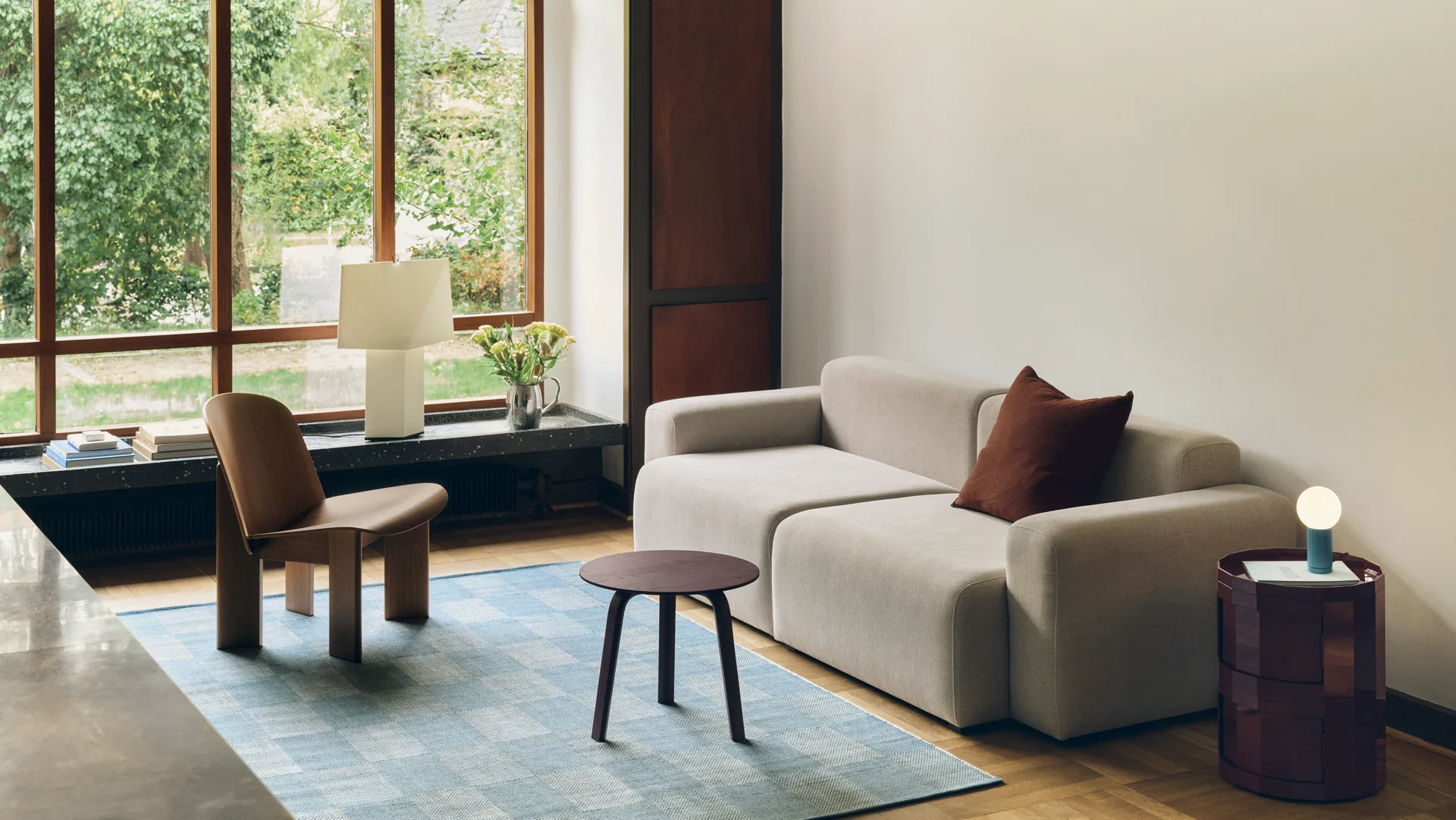 Aplat table lamp, White, 44 cm HAY